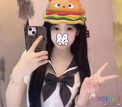 一年前亲自破处的1米68高中妹妹竟然穿校服来酒店